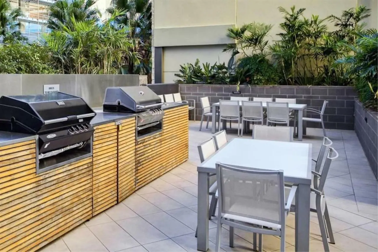 Amazing River View - 3 Bedroom Apartment - Brisbane Cbd - Netflix - Fast Wifi - Carpark